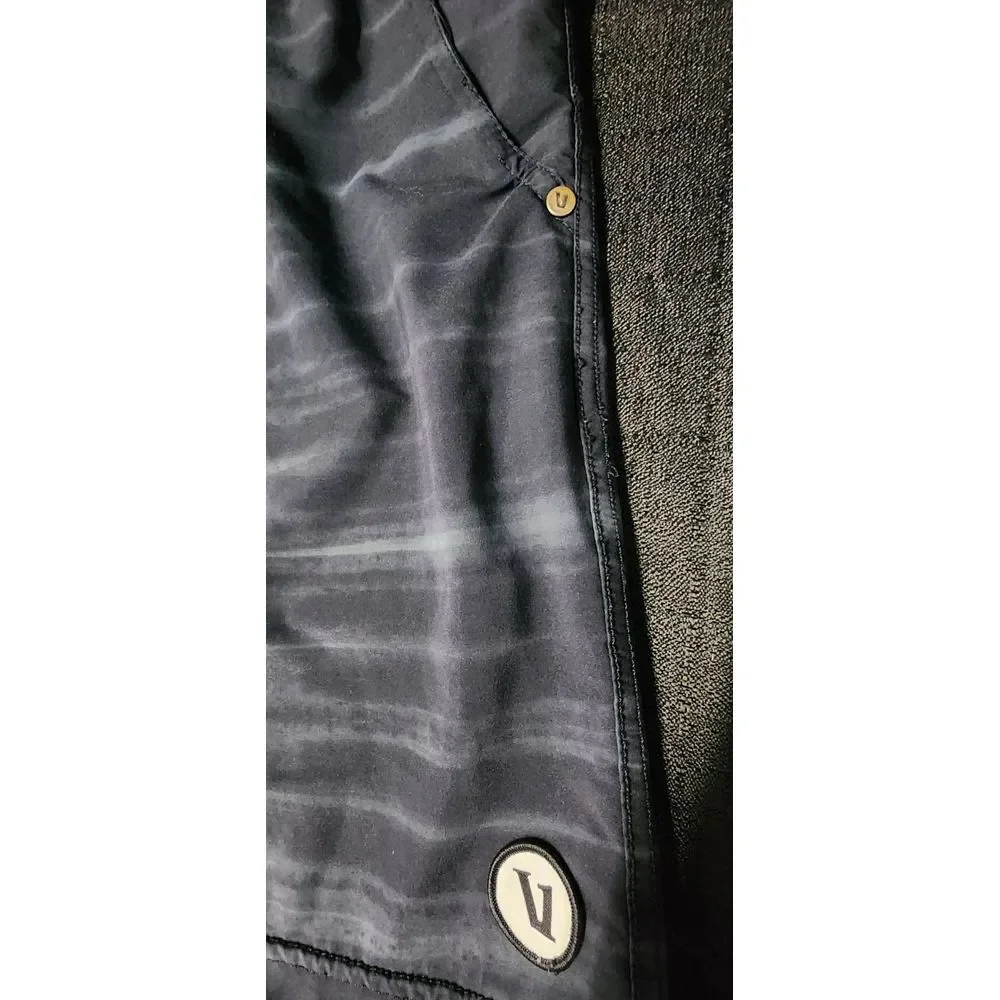 Men's Lined VUORI Striped Performance Active KORE Shorts‎ Medium Drawstring EUC